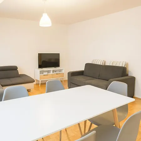 Center 8p 斯特拉斯堡